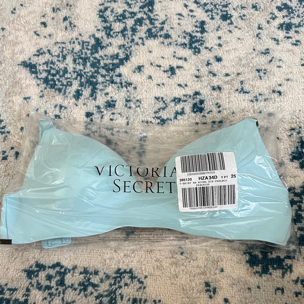 Victoria's Secret Aqua Bra 34D cute new
